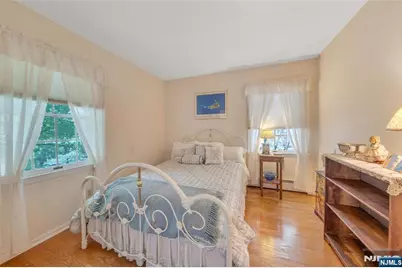 11 Lower Cross Road, Saddle River, NJ 07458 - Photo 20