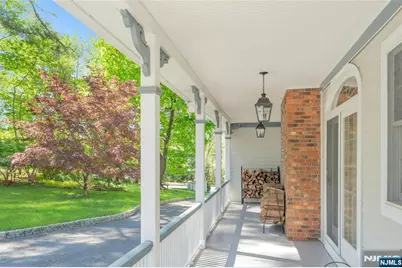 11 Lower Cross Road, Saddle River, NJ 07458 - Photo 4