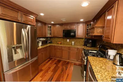 487 Macarthur Avenue, Garfield, NJ 07026 - Photo 20