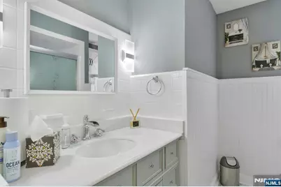 240 Gordon Avenue, Totowa, NJ 07512 - Photo 14