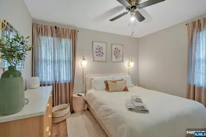 240 Gordon Avenue, Totowa, NJ 07512 - Photo 12