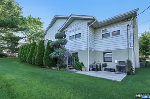 38 Ash St, Englewood Cliffs, NJ 07632 - Photo 24