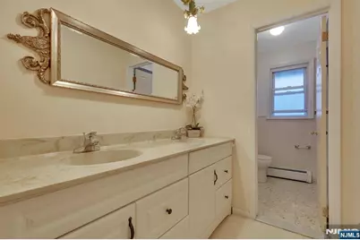 38 Ash Street, Englewood Cliffs, NJ 07632 - Photo 20