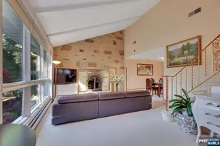 38 Ash St, Englewood Cliffs, NJ 07632 - Photo 6
