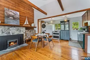 351 Lakeshore Dr, Vernon, NJ 07422 - Photo 16