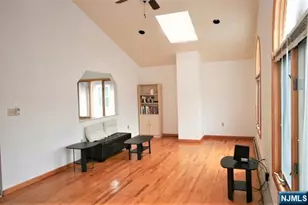 31 Marion Ave 2, Cliffside Park, NJ 07010 - Photo 2