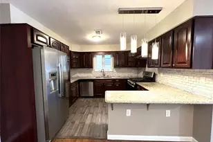 25 Wallis Ave, Jersey City, NJ 07306 - Photo 4