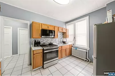 8401 2nd Avenue, North Bergen, NJ 07047 - Photo 24