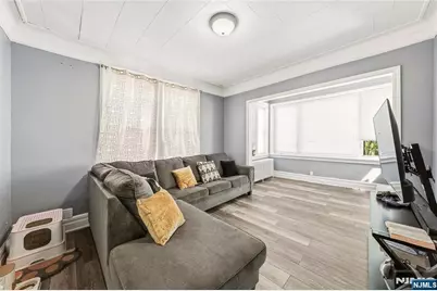 8401 2nd Avenue, North Bergen, NJ 07047 - Photo 22