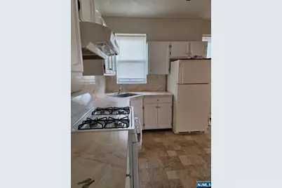 305 Harrison Avenue 2 #2, Garfield, NJ 07026 - Photo 4