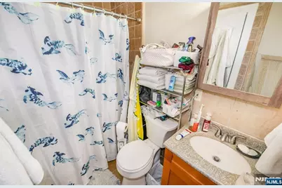 21 Chestnut Street, Garfield, NJ 07026 - Photo 12