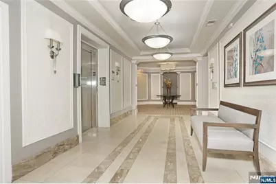 602 Four Seasons Lane, Montvale, NJ 07645 - Photo 4