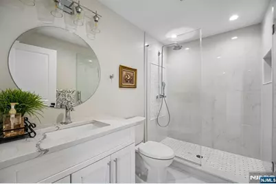 319 James Way, Wyckoff Township, NJ 07481 - Photo 20