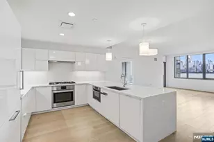 9 Ave At Port Imperial 713, West New York, NJ 07093 - Photo 6