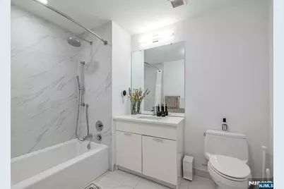 9 Ave At Port Imperial 713 #713, West New York, NJ 07093 - Photo 16