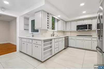 91 Birchwood Road, Glen Rock, NJ 07452 - Photo 12