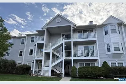 1048 Ash, Mahwah, NJ 07430 - Photo 1