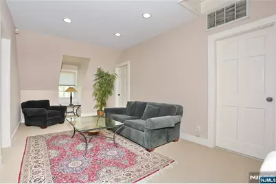 191 Hillside Avenue, Englewood, NJ 07631 - Photo 44