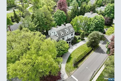 191 Hillside Avenue, Englewood, NJ 07631 - Photo 46