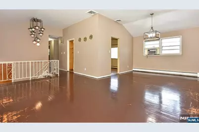 5 Burnside Place, Wayne, NJ 07026 - Photo 18