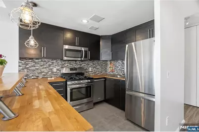 6 Horizon Road 201 #201, Fort Lee, NJ 07024 - Photo 6