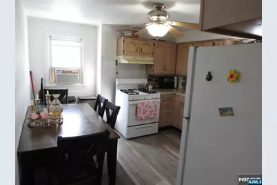 838 Paulison Avenue 2nd Fllo #2nd Fllo, Clifton, NJ 07011 - Photo 8