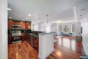 6402 City Pl, Edgewater, NJ 07020 - Photo 1