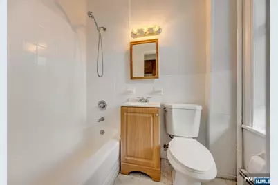 147 New York Avenue 202 #202, Jersey City, NJ 07307 - Photo 22