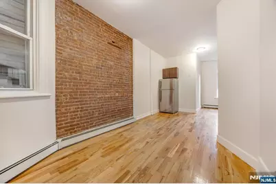147 New York Avenue 202 #202, Jersey City, NJ 07307 - Photo 16