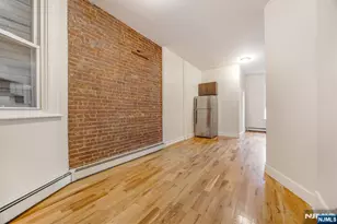 147 New York Ave 202, Jersey City, NJ 07307 - Photo 16