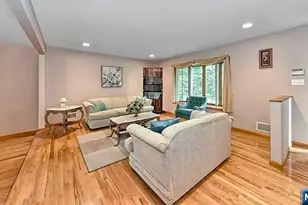 252 Valley Rd, River Edge, NJ 07661 - Photo 4