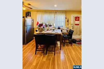 924 Stuyvesant Avenue E1 #E1, Irvington, NJ 07111 - Photo 2