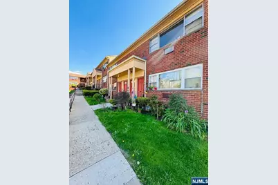 924 Stuyvesant Avenue E1 #E1, Irvington, NJ 07111 - Photo 1