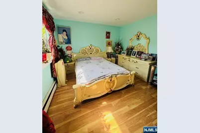 924 Stuyvesant Avenue E1 #E1, Irvington, NJ 07111 - Photo 8