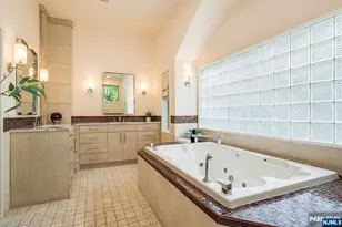 4 Hunter Ridge, Woodcliff Lake, NJ 07677 - Photo 16