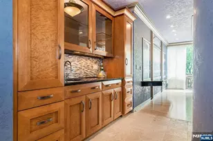 4 Hunter Ridge, Woodcliff Lake, NJ 07677 - Photo 10