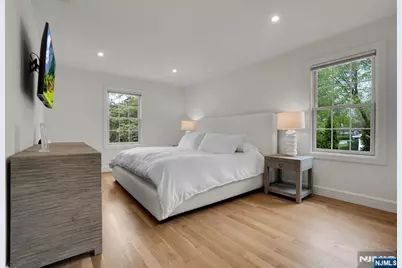 331 Wastena Terrace, Ridgewood, NJ 07450 - Photo 24