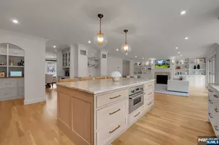 331 Wastena Terrace, Ridgewood, NJ 07450 - Photo 2