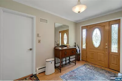 109 Malcolm Road, Mahwah, NJ 07430 - Photo 6