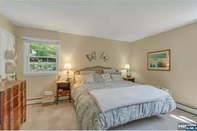 109 Malcolm Road, Mahwah, NJ 07430 - Photo 34