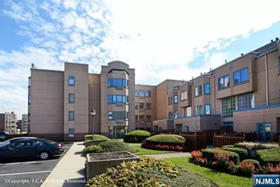 504 Williams Court, Edgewater, NJ 07020 - Photo 22