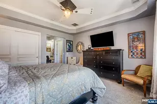 10402 Warrens Way Top Floor Renov, Wanaque, NJ 07465 - Photo 14