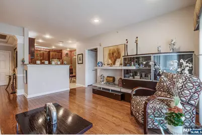 10402 Warrens Way Top Floor Renov #TOP FLOOR RENOV, Wanaque, NJ 07465 - Photo 4