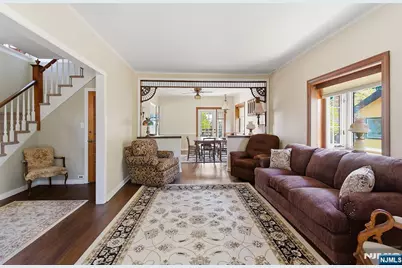 410 Poplar Avenue, Maywood, NJ 07607 - Photo 6