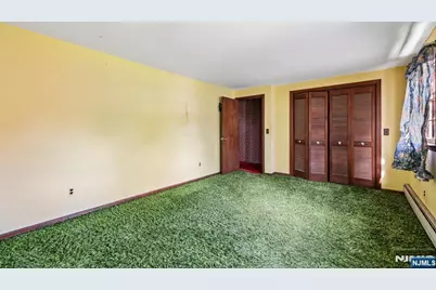 37 Nilsen Avenue, Mahwah, NJ 07430 - Photo 18