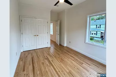 35 N Farview Avenue 1 #1, Paramus, NJ 07652 - Photo 12