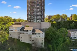 8200C Bulls Ferry Road 10, North Bergen, NJ 07047 - Photo 24
