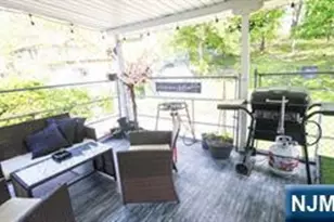 510 Studio Road 2, Ridgefield, NJ 07657 - Photo 6