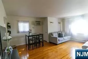 510 Studio Road 2, Ridgefield, NJ 07657 - Photo 2