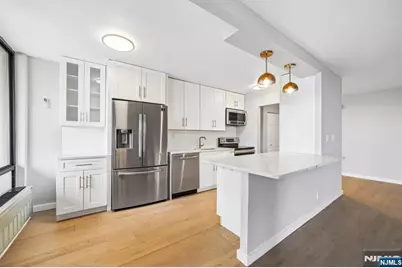 300 Winston Drive 923 #923, Cliffside Park, NJ 07010 - Photo 6